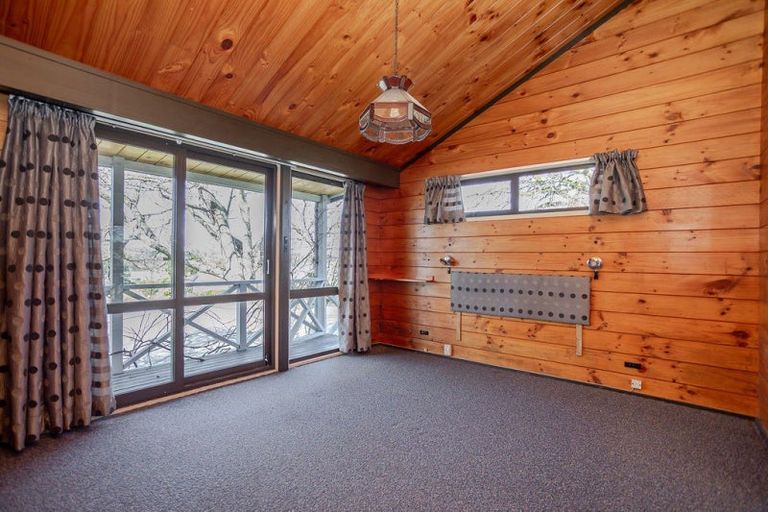 Photo of property in 1 Carlson Street, Dannevirke, 4930