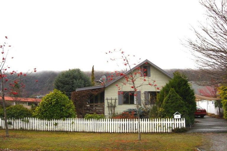 Photo of property in 39 Adamson Drive, Arrowtown, 9302