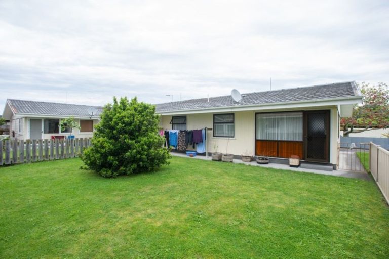 Photo of property in 1/64 Gloucester Street, Greenmeadows, Napier, 4112
