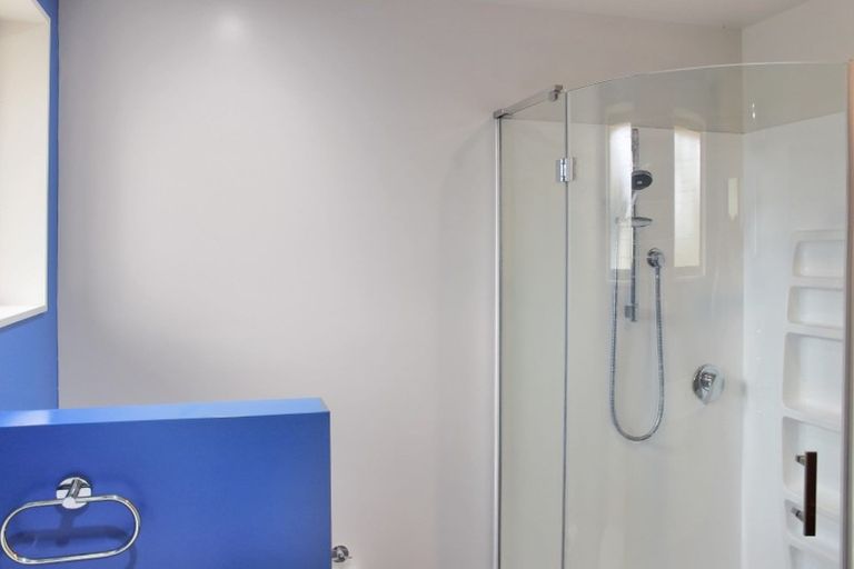 Photo of property in 2/39b Oakhampton Street, Hornby, Christchurch, 8042