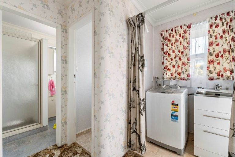 Photo of property in 5 Western Road, Otumoetai, Tauranga, 3110