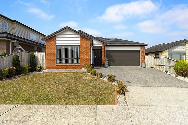 Photo of property in 31 Clady Drive, Flat Bush, Auckland, 2019