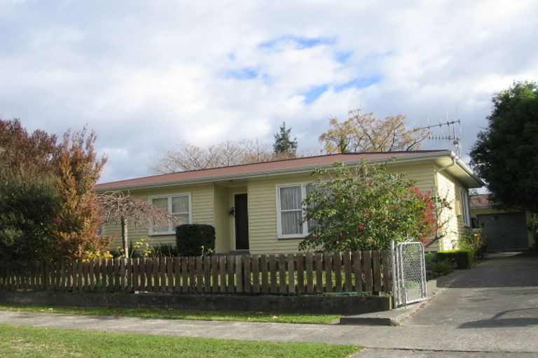 Photo of property in 18 Wynyard Crescent, Tamatea, Napier, 4112