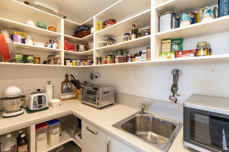 Photo of property in 18 Rose Manor Drive, Springlands, Blenheim, 7201