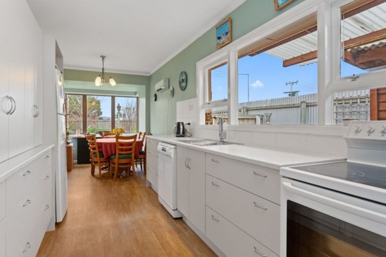 Photo of property in 198 Carters Road, Amberley, 7410