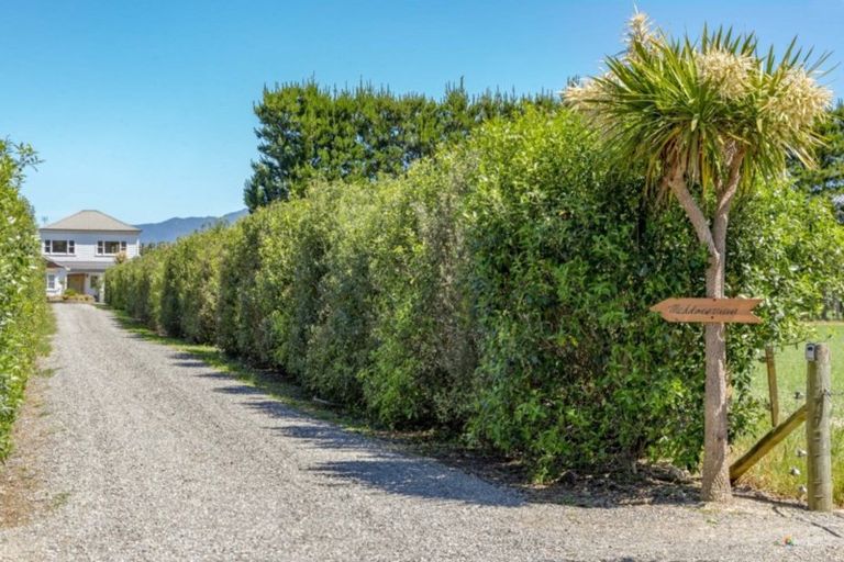 Photo of property in 308 Fabians Road, Morison Bush, Greytown, 5794