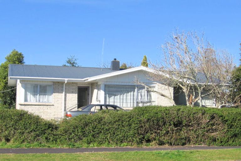 Photo of property in 9 Odlin Crescent, Nawton, Hamilton, 3200
