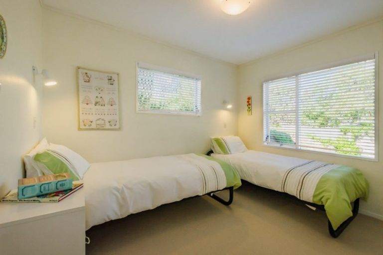 Photo of property in 10-10a Poplar Avenue, Raumati South, Paraparaumu, 5032