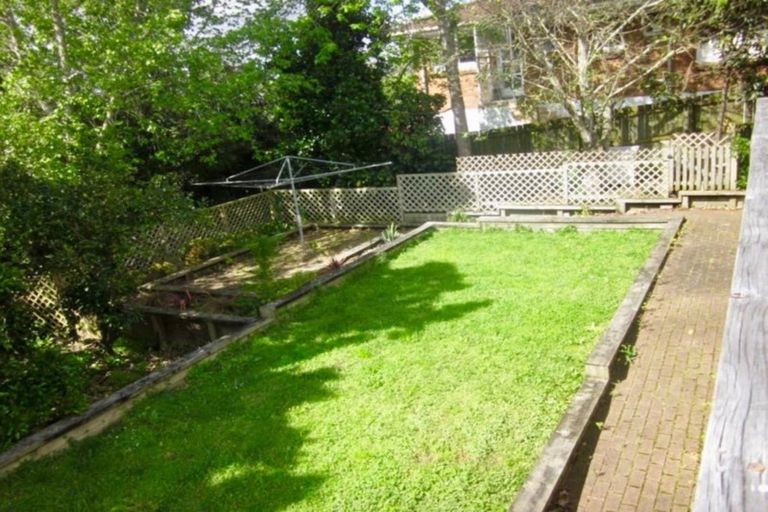 Photo of property in 14 Nile Road, Milford, Auckland, 0620