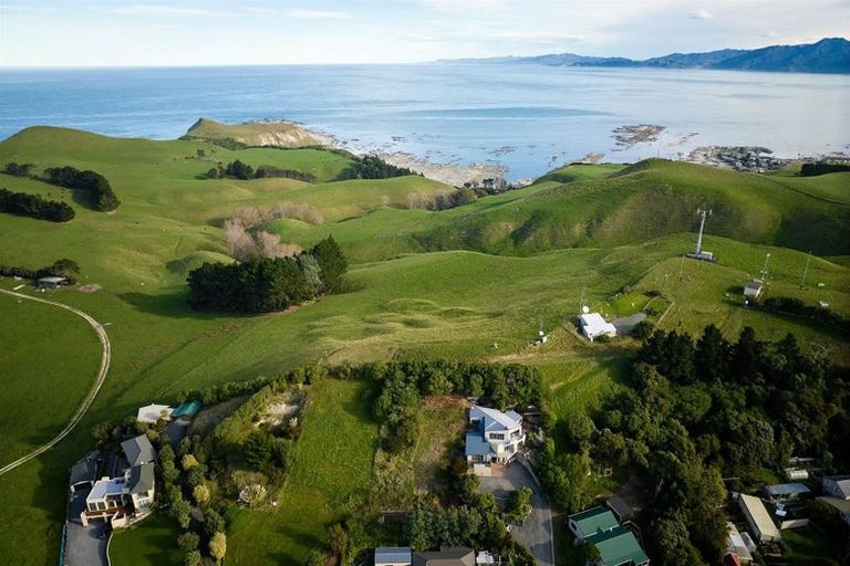 Photo of property in 4 Endeavour Place, Kaikoura, 7300