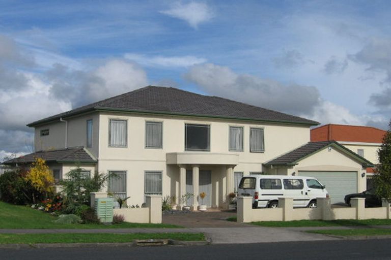 Photo of property in 66 Somerville Road, Shelly Park, Auckland, 2014