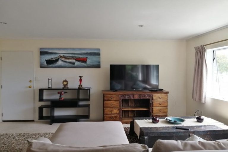 Photo of property in 1/72 Millhouse Drive, Northpark, Auckland, 2013