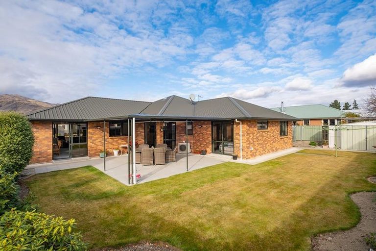 Photo of property in 42 Cairnmuir Crescent, Cromwell, 9310