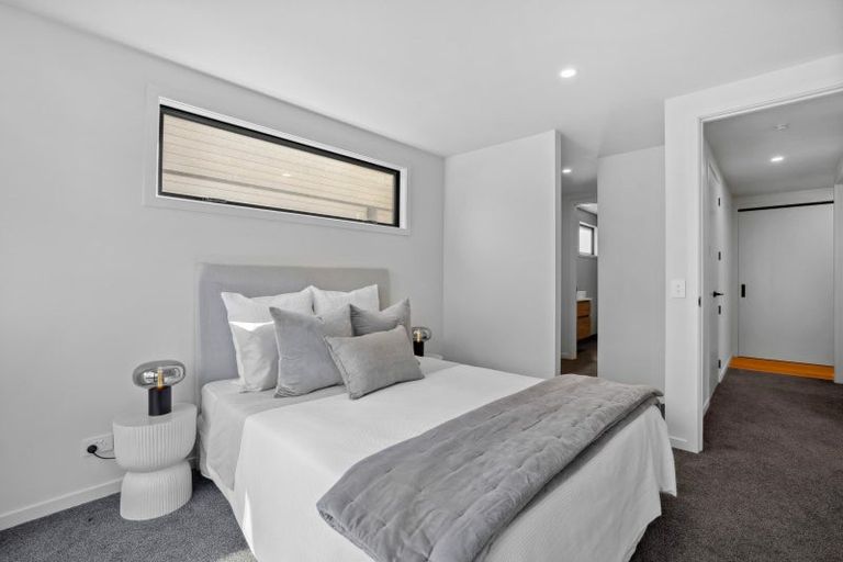 Photo of property in 45a Mcadam Drive, Jacks Point, Queenstown, 9371