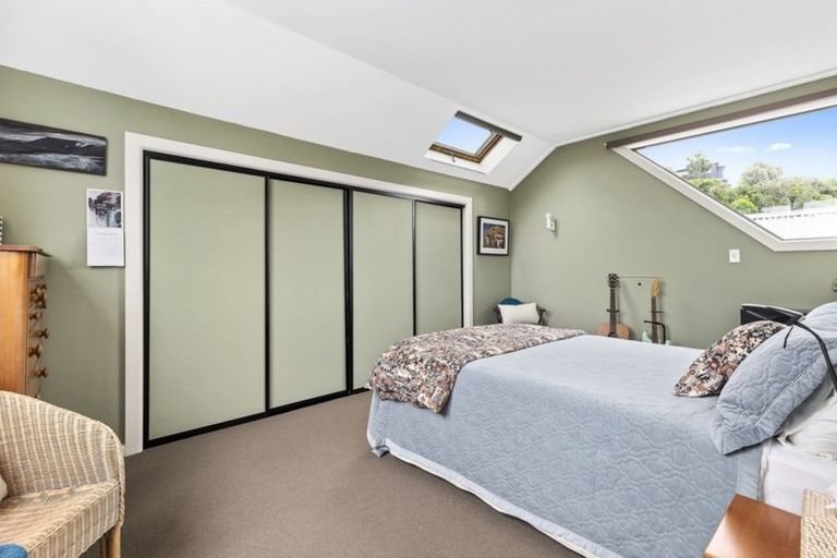 Photo of property in 68 Friend Street, Karori, Wellington, 6012