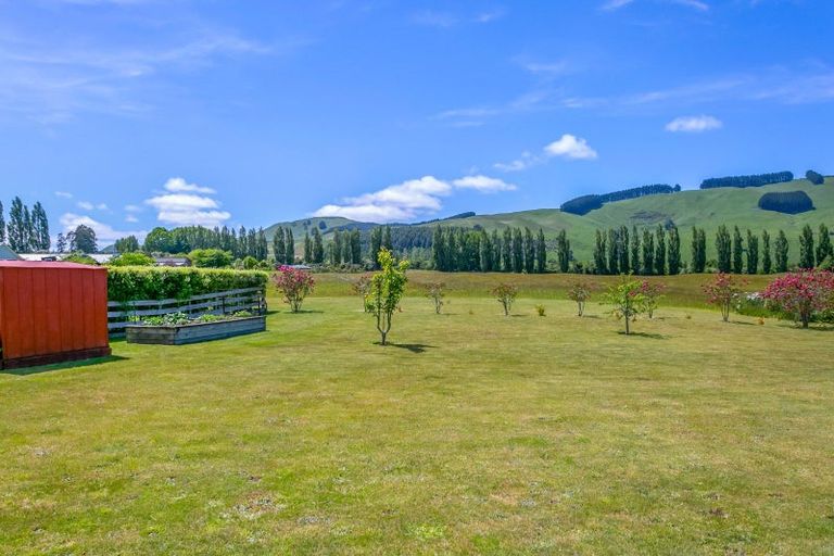 Photo of property in 500 Kinloch Road, Kinloch, Taupo, 3377