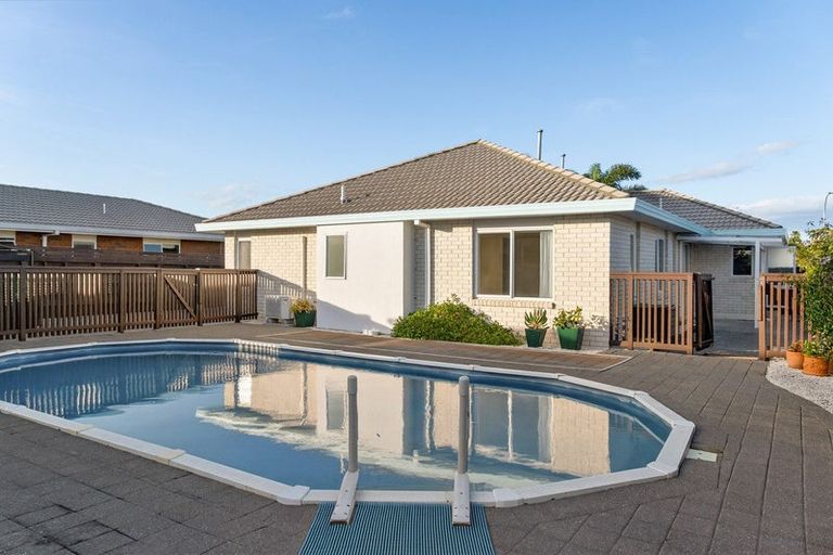 Photo of property in 184 Grenada Street, Mount Maunganui, 3116
