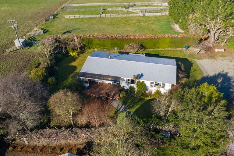Photo of property in 974 Wolffs Road, West Eyreton, Rangiora, 7476