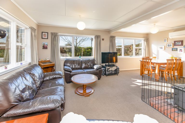 Photo of property in 974 Wolffs Road, West Eyreton, Rangiora, 7476