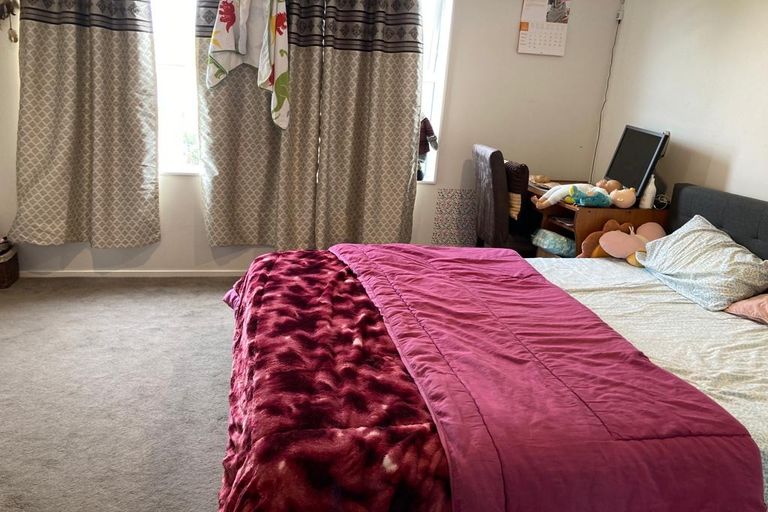 Photo of property in 43 Treestump Road, Takanini, 2112