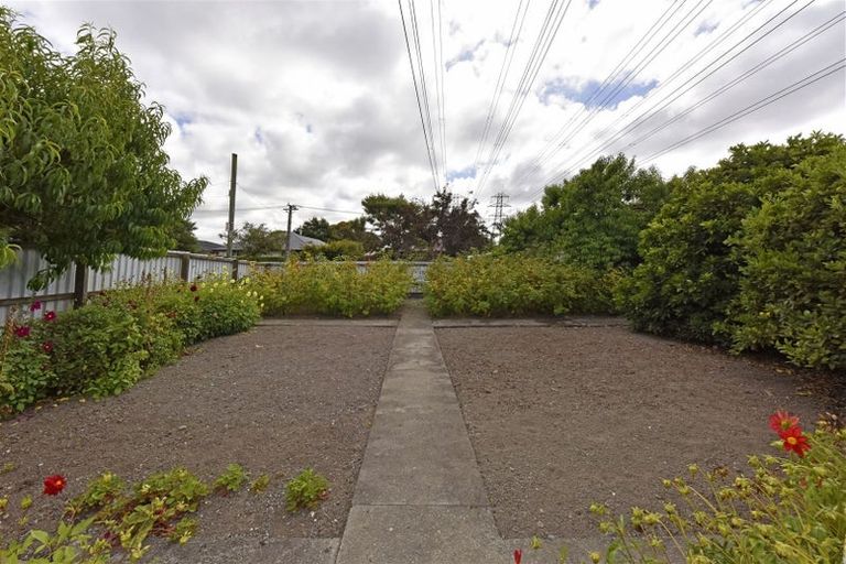 Photo of property in 1 Appleby Crescent, Burnside, Christchurch, 8053