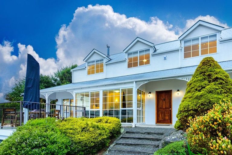 Photo of property in 411 Cashmere Road, Westmorland, Christchurch, 8025