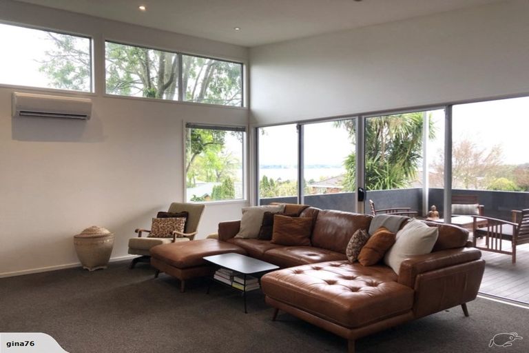 Photo of property in 8 Homestead Place, Welcome Bay, Tauranga, 3112