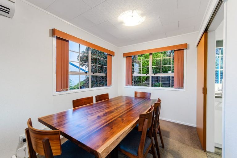 Photo of property in 39 Squirrel Lane, Browns Bay, Auckland, 0630