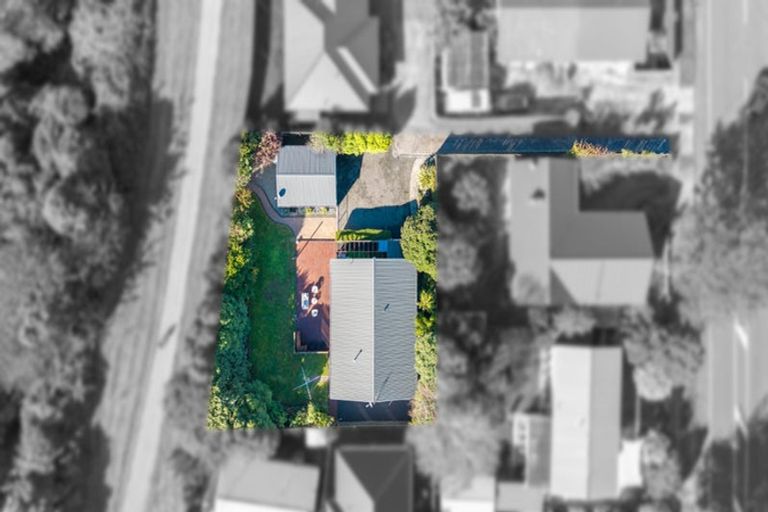 Photo of property in 39b Gemstone Drive, Birchville, Upper Hutt, 5018