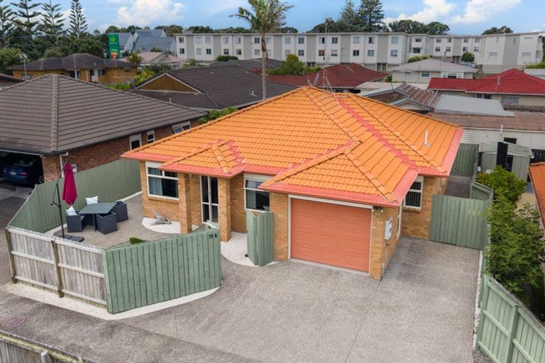 Photo of property in 11a Riverside Road, Orewa, 0931