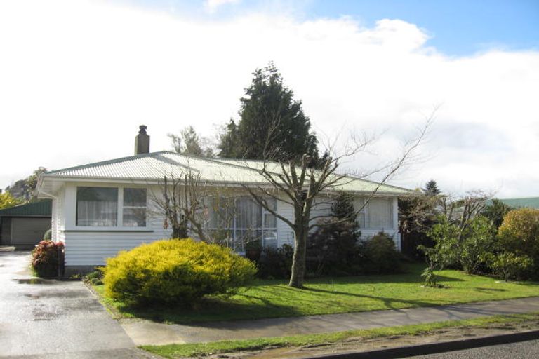 Photo of property in 10 Daniell Street, Solway, Masterton, 5810