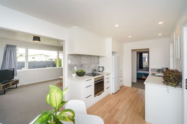 Photo of property in 22 Pitama Road, Awapuni, Palmerston North, 4412