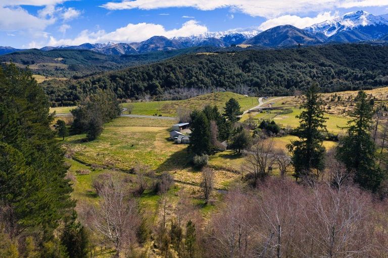 Photo of property in 2000 Inland Road, Lyford, Waiau, 7395
