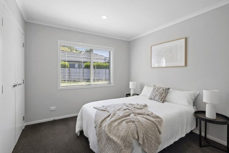 Photo of property in 20 Fernbrook Drive, Hurworth, New Plymouth, 4310