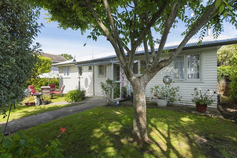 Photo of property in 6 Devery Street, Mangapapa, Gisborne, 4010