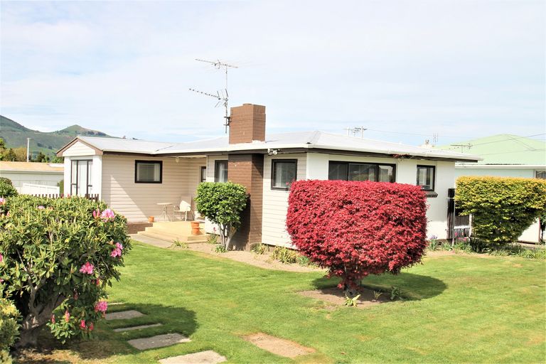 Photo of property in 9 Eden Street, Mosgiel, 9024