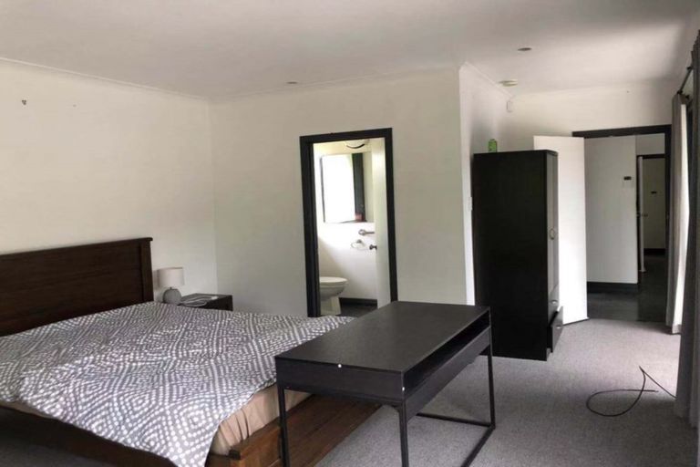 Photo of property in 195 Gills Road, Albany Heights, Auckland, 0632