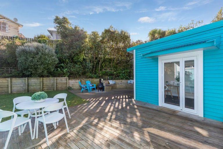 Photo of property in 25 Excellency Terrace, Ascot Park, Porirua, 5024