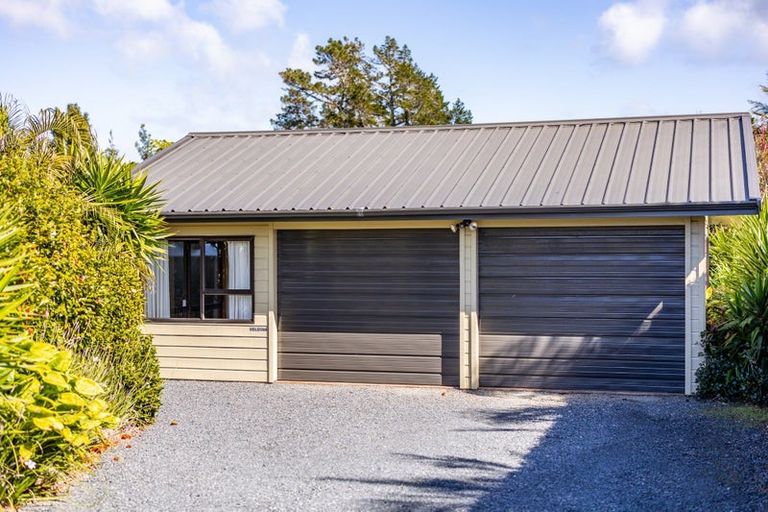 Photo of property in 76 Skudders Beach Road, Kerikeri, 0294