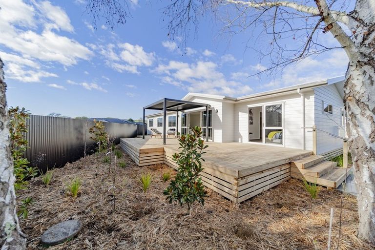 Photo of property in 12e Johnson Street, Waipawa, 4210