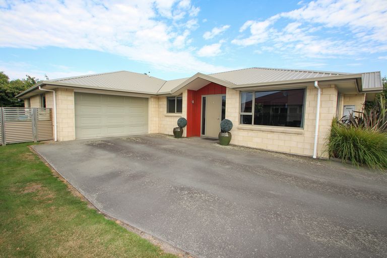 Photo of property in 37 Redcastle Road, Oamaru North, Oamaru, 9400