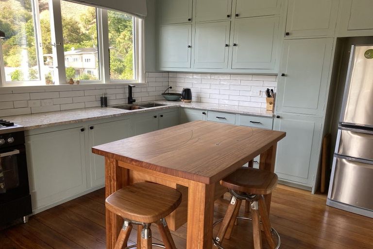 Photo of property in 102 Cleveland Terrace, Maitai, Nelson, 7010