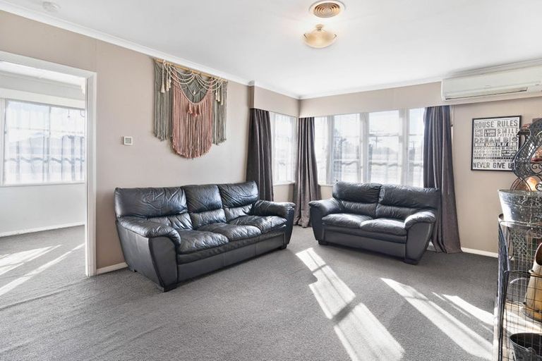 Photo of property in 71 Harley Street, Solway, Masterton, 5810