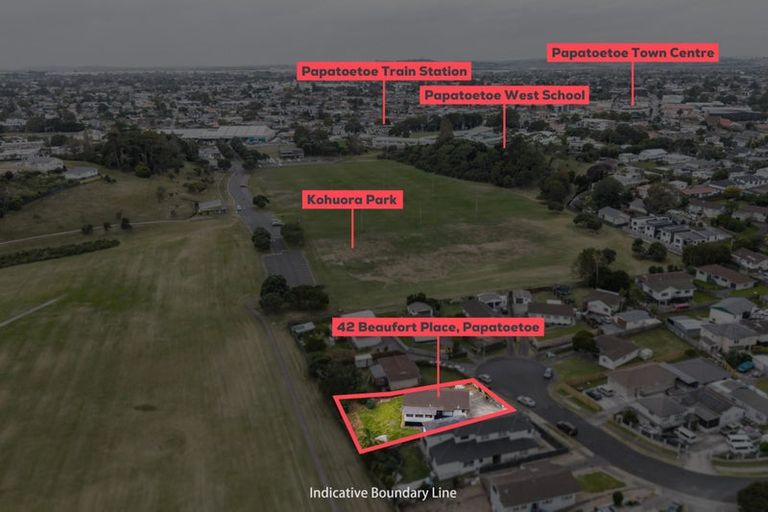 Photo of property in 42 Beaufort Place, Papatoetoe, Auckland, 2025