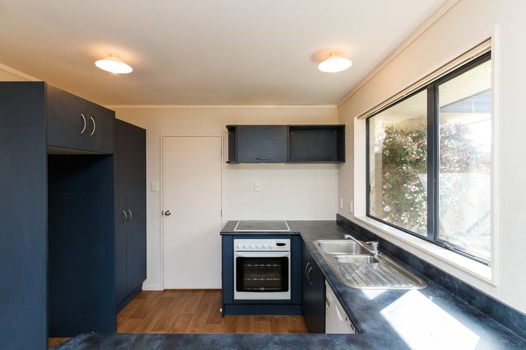 Photo of property in 77 Parnell Heights, Kelvin Grove, Palmerston North, 4414