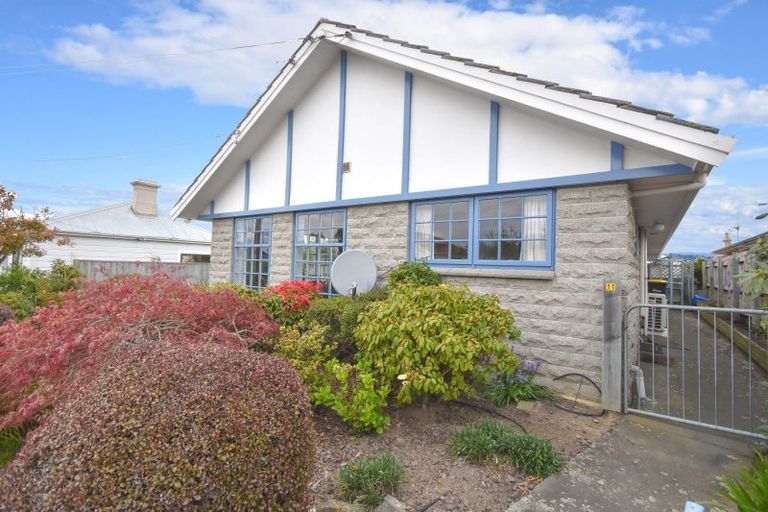 Photo of property in 11 Blair Street, Kenmure, Dunedin, 9011
