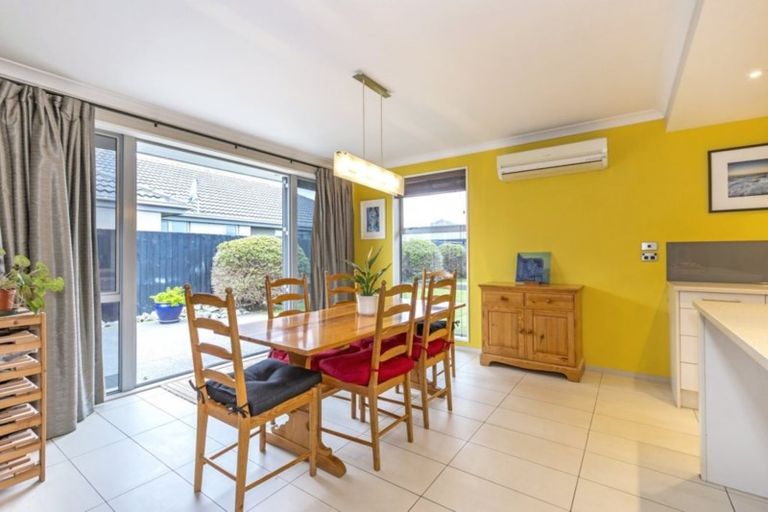 Photo of property in 10 Fergus Street, Kaiapoi, 7630