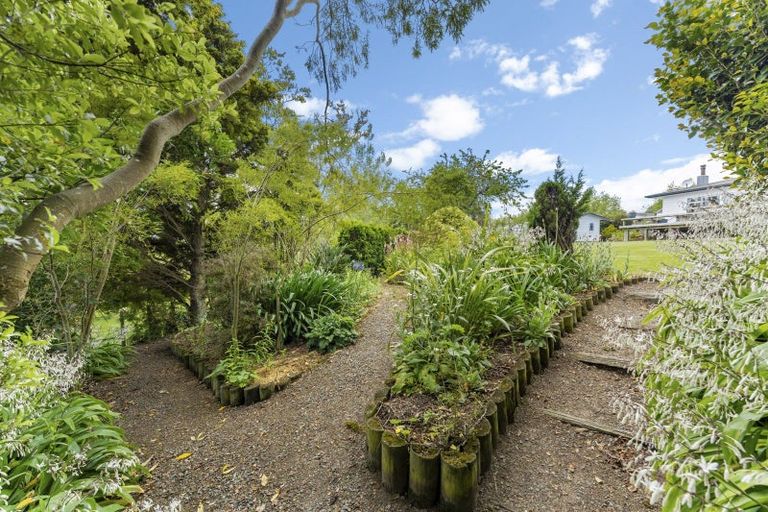 Photo of property in 118 Mangaone Road, Halcombe, Feilding, 4779