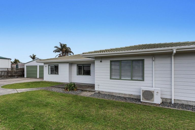 Photo of property in 27 Ohiwa Parade, Ohope, 3121