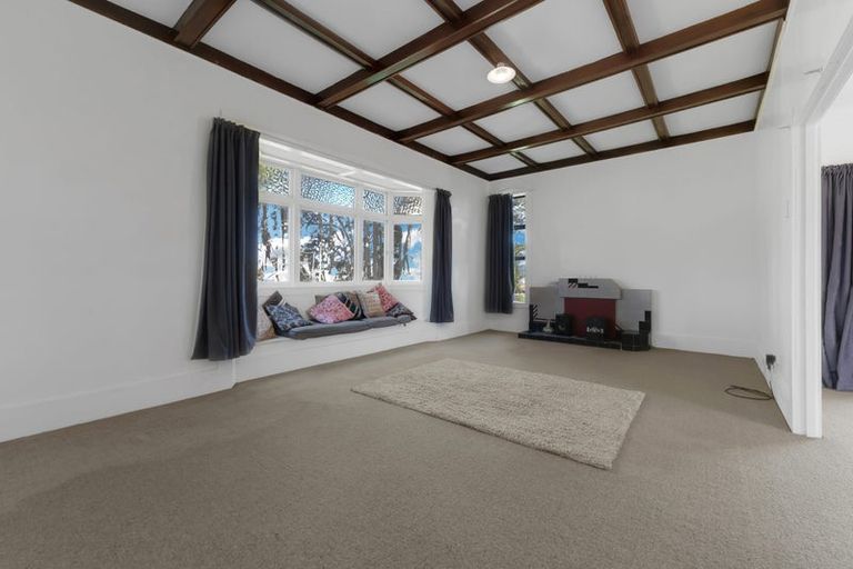 Photo of property in 3001a State Highway 2, Waitakaruru, Ngatea, 2471